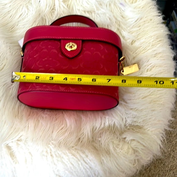 COACH bucket bag strawberry color  NWT - Picture 9 of 12